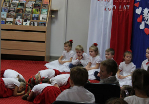 Świętujemy razen Dzień Niepodległości w Miejskiej Bibliotece Publicznej