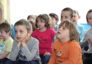 Jak Pstryk i Bzik zostali oświeceni - przedstawienie PGE