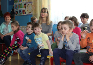 Jak Pstryk i Bzik zostali oświeceni - przedstawienie PGE