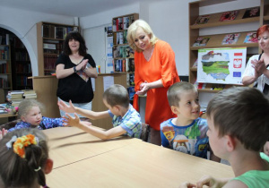 Zajęcia w bibliotece 13