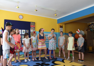 Jaś i Małgosia - spektakl uczniów PSP1/ 5