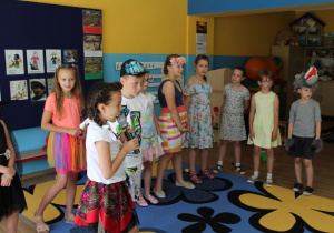 Jaś i Małgosia - spektakl uczniów PSP1/ 8