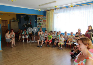 Jaś i Małgosia - spektakl uczniów PSP1/ 9
