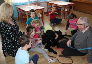 Dogoterapia podczas Dni otwartych