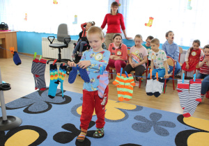 Dzień kolorowej skarpetki