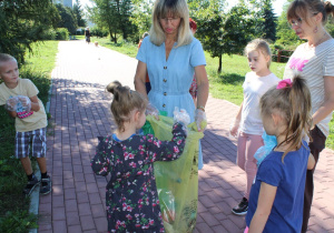 Sprzątanie świata - zajęcie w terenie 28