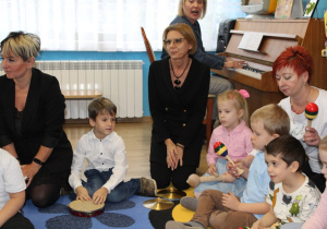 Zabawy integracyjne przy muzyce 8