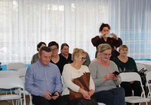 Szczęśliwi Dziadkowie i Babcie