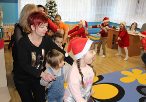 Świąteczna wizyta dzieci z Publicznego Przedszkola Nr 9 w Radomsku