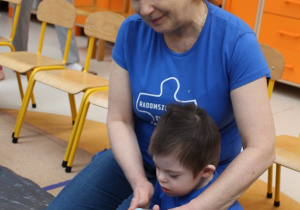 Fajna zabawa Antosia masą plastyczną