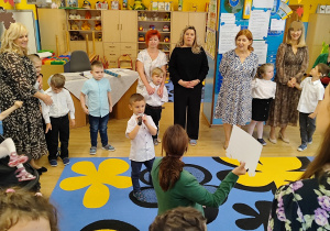 Część artystyczna - Wiktor recytuje wiersz