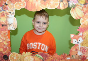 Dzień pomarańczowy - zdjęcie Yarosłava w jesiennej fotomamce