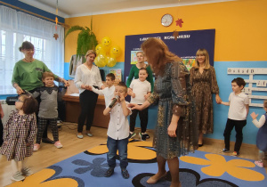 Wiktor recytuje wierszyk