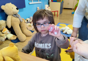 Marysia znalazła misia