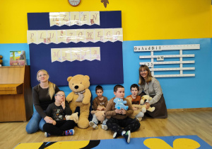 Grupa I ze swoimi misiami.