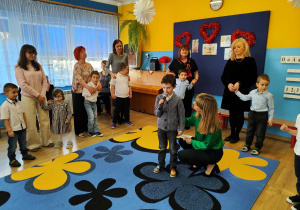 Dzień babci i dziadka - Kuba recytuje wierszyk