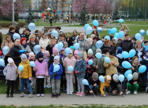 "Niebieski Spacer dla Autyzmu" w Publicznym Przedszkolu Nr 10