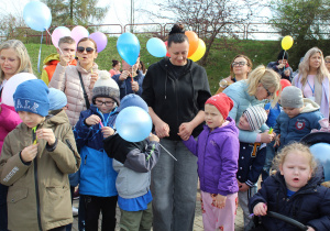 Festiwal Baniek w Parku Solidarności - na zdjęciu uczestnicy obchodów