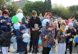 Festiwal Baniek w Parku Solidarności - na zdjęciu uczestnicy obchodów