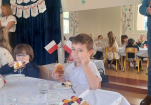 Dzień Flagi w Publicznym Przedszkolu Nr 5 w Radomsku